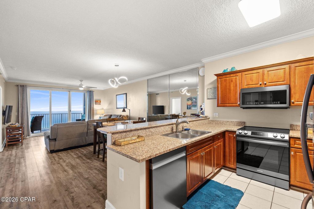 Image 3 of property listing at 10519 Front Beach Road 1602B, Panama City Beach, FL 32407