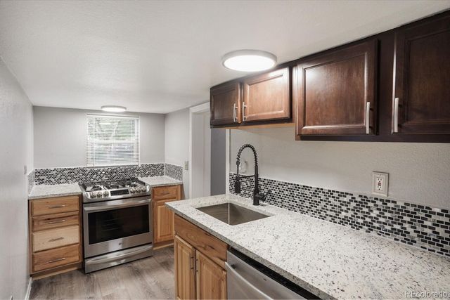 808 S Jay Court, Denver, CO 80219