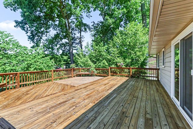 7626 Hampton Oaks Drive, Portage, MI 49024