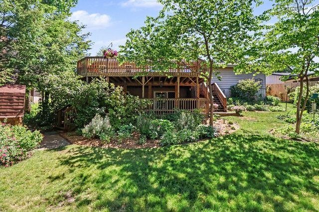 7626 Hampton Oaks Drive, Portage, MI 49024