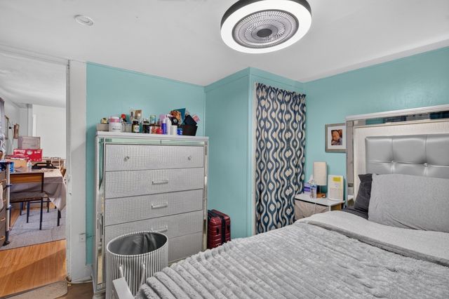 445 Walnut Ave, Boston, MA 02130