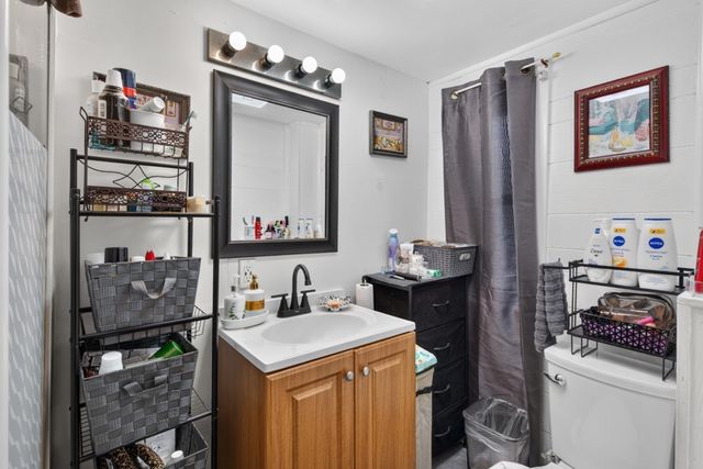 445 Walnut Ave, Boston, MA 02130