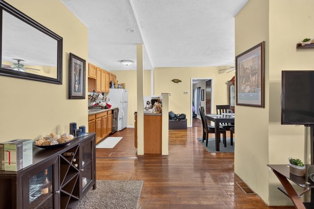445 Walnut Ave, Boston, MA 02130