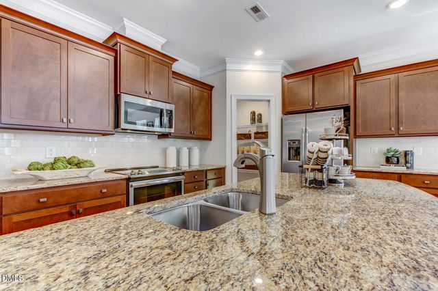 40 Ivy Ridge Way, Youngsville, NC 27596