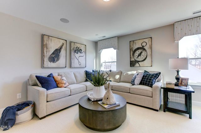 40 Ivy Ridge Way, Youngsville, NC 27596