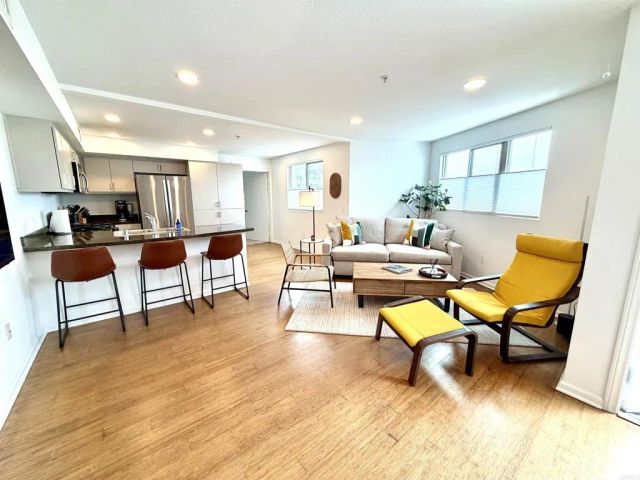 687 S Coast Highway 101 308, Encinitas, CA 92024