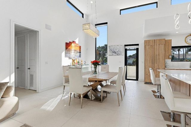 1801 N Lakeside Drive, Lake Worth Beach, FL 33460