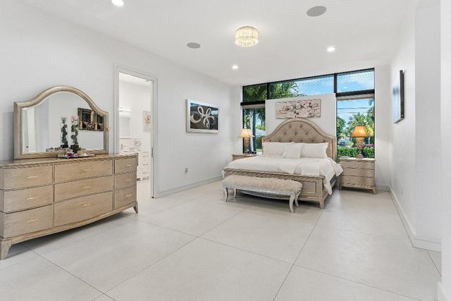 1801 N Lakeside Drive, Lake Worth Beach, FL 33460