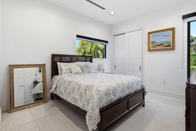 1801 N Lakeside Drive, Lake Worth Beach, FL 33460