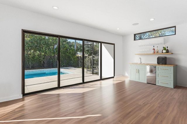 1801 N Lakeside Drive, Lake Worth Beach, FL 33460