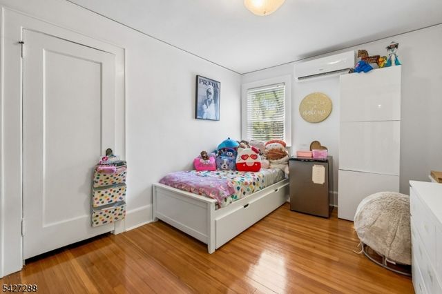 58 Plymouth Ave, Maplewood Twp., NJ 07040