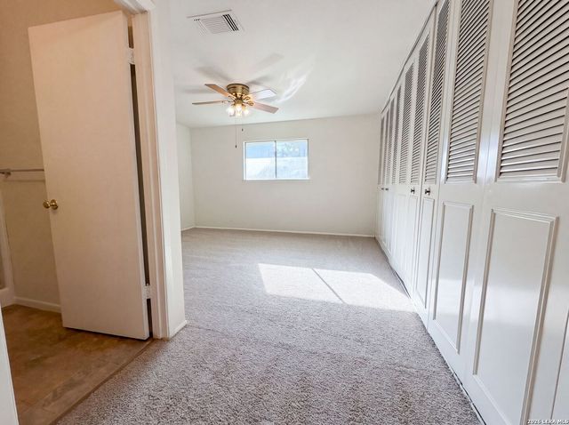 8023 SHADOW FRST, San Antonio, TX 78239