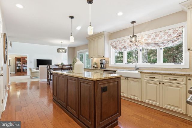 1476 BROOKFIELD RD, Yardley, PA 19067