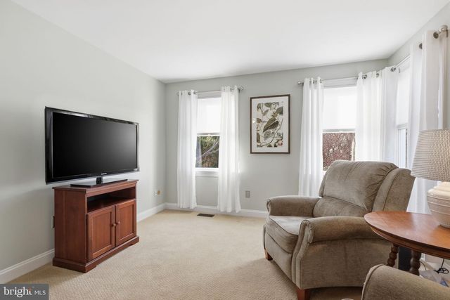 1476 BROOKFIELD RD, Yardley, PA 19067