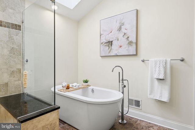 1476 BROOKFIELD RD, Yardley, PA 19067