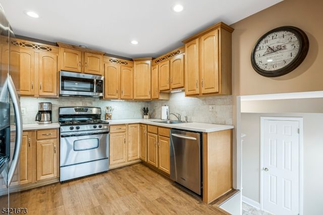 496 Rolling Hills Rd, Bridgewater Twp., NJ 08807