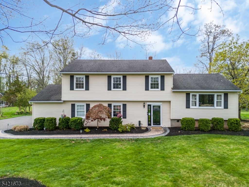 496 Rolling Hills Rd, Bridgewater Twp., NJ 08807