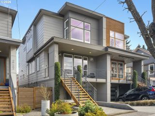 2742 Se 28TH Ave, Portland, OR 97202