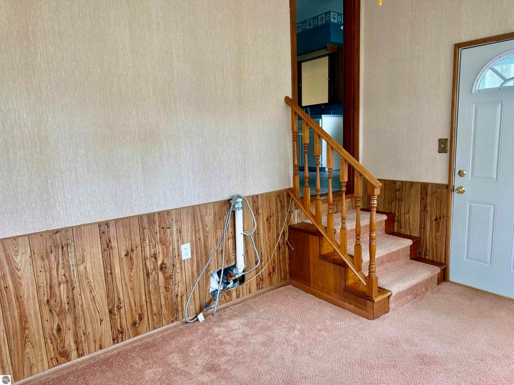 Image 26 of property listing at 445 Yale Avenue, Alma, MI 48801