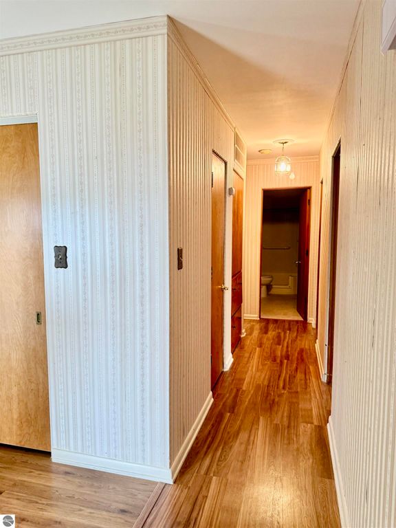 Image 32 of property listing at 445 Yale Avenue, Alma, MI 48801