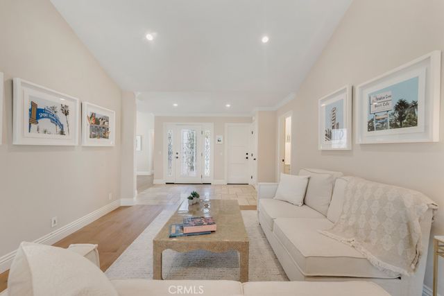 2362 Leeward Circle, Westlake Village, CA 91361