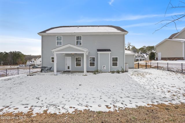 595 Avenue Of The Carolinas, Whispering Pines, NC 28327