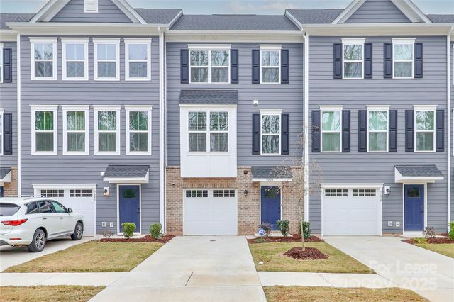 5038 Springarn Court, Charlotte, NC 28208