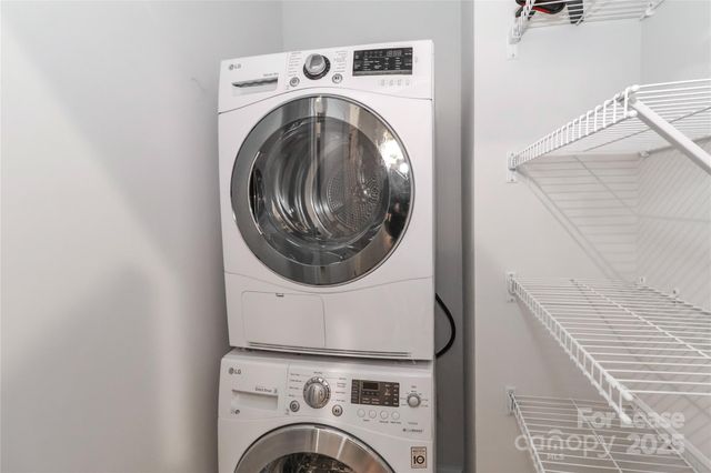 5038 Springarn Court, Charlotte, NC 28208