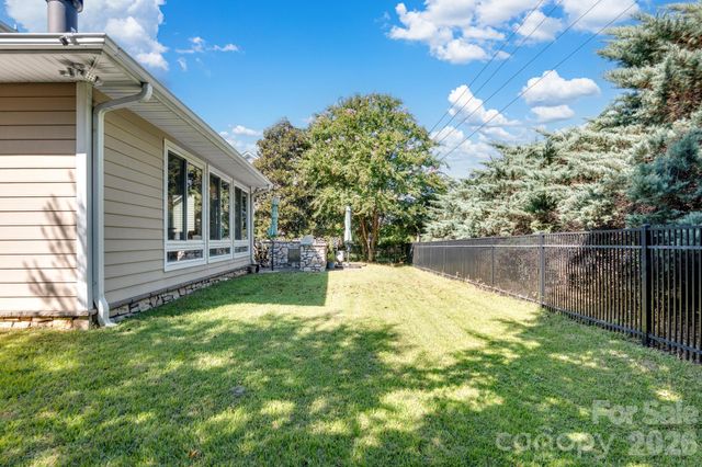 1213 Boyden Place NW, Concord, NC 28027