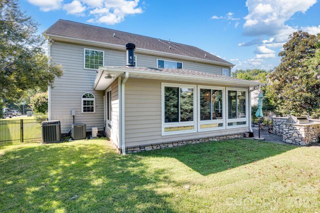 1213 Boyden Place NW, Concord, NC 28027