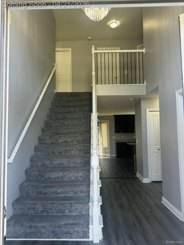 22262 BRYWOOD, Clinton Charter Township, MI 48036