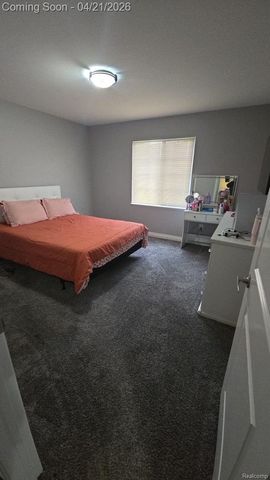 22262 BRYWOOD, Clinton Charter Township, MI 48036