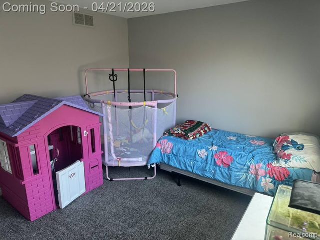 22262 BRYWOOD, Clinton Charter Township, MI 48036