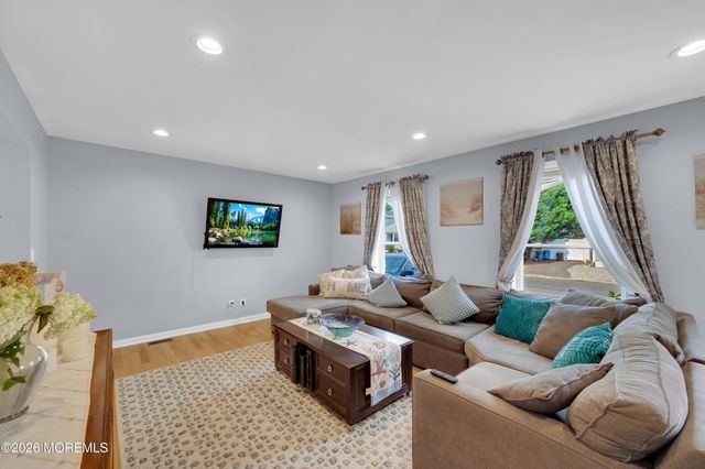 500 Hardenberg Avenue, Point Pleasant, NJ 08742