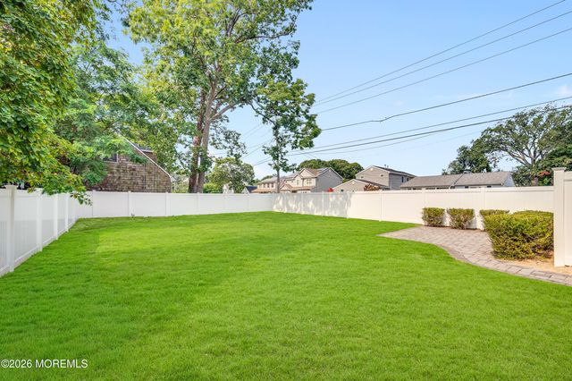 500 Hardenberg Avenue, Point Pleasant, NJ 08742