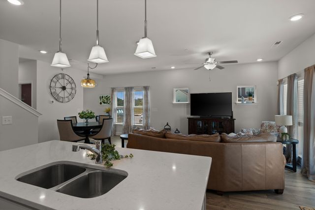 1247 June Wilde Rdg, Spring Hill, TN 37174