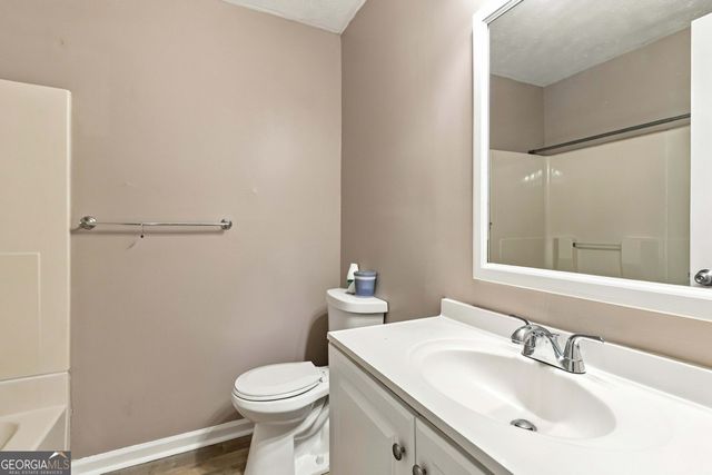 9169 Lakeview Drive SW, Covington, GA 30014