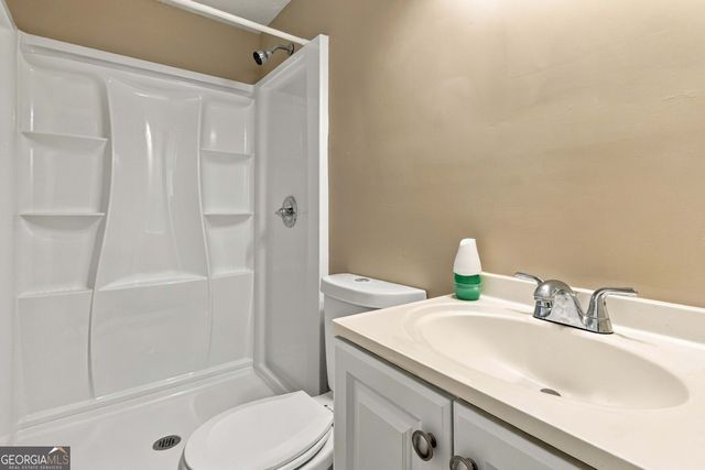 9169 Lakeview Drive SW, Covington, GA 30014