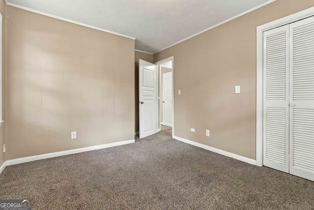 9169 Lakeview Drive SW, Covington, GA 30014