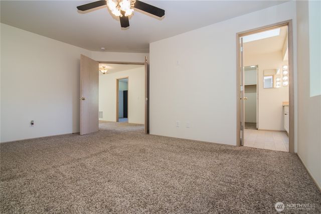 1811 39th Street SE, Puyallup, WA 98372