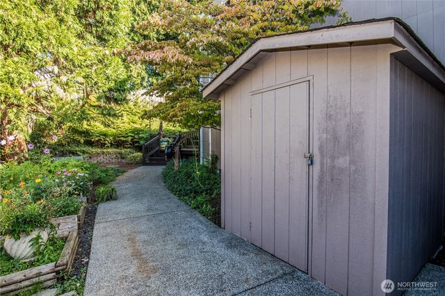 1811 39th Street SE, Puyallup, WA 98372