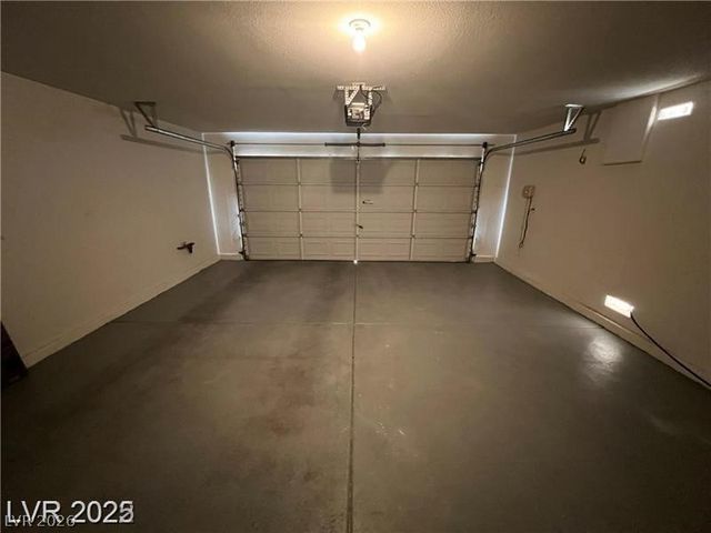 291 Broken Par Drive, Las Vegas, NV 89148