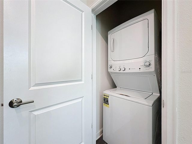 521 BRUNSWICK DRIVE, Davenport, FL 33837