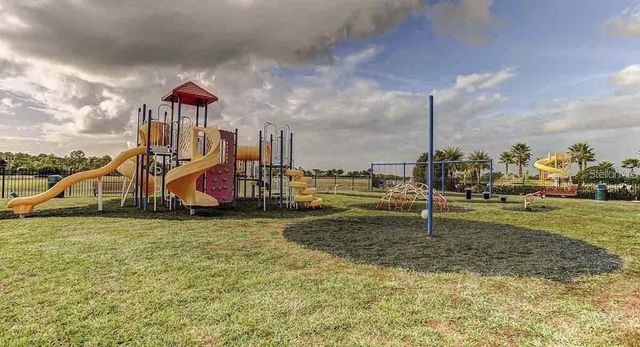 521 BRUNSWICK DRIVE, Davenport, FL 33837