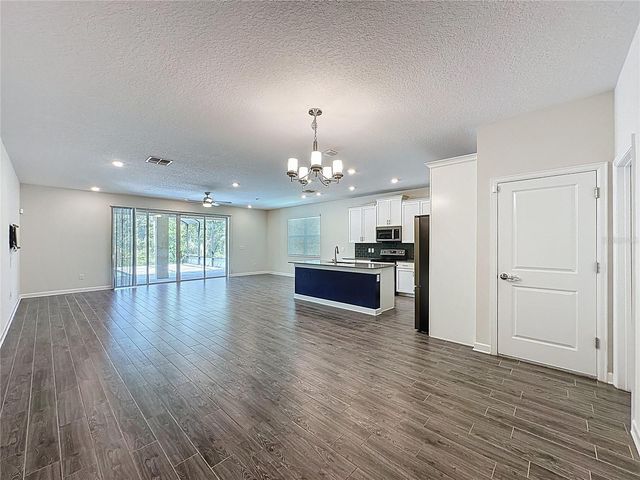 521 BRUNSWICK DRIVE, Davenport, FL 33837