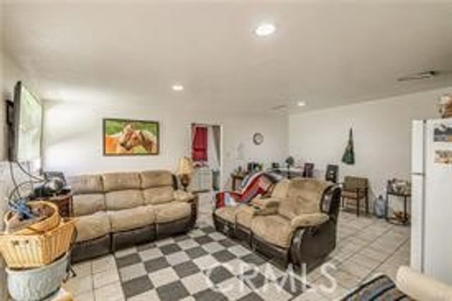 11625 GLADSTONE AVENUE, Sylmar, CA 91342