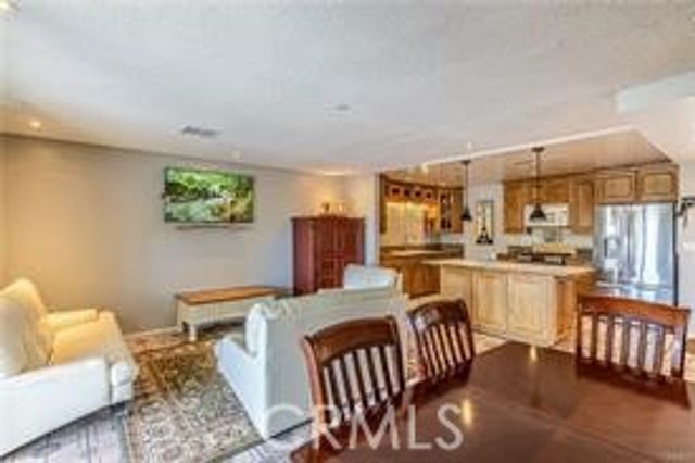11625 GLADSTONE AVENUE, Sylmar, CA 91342