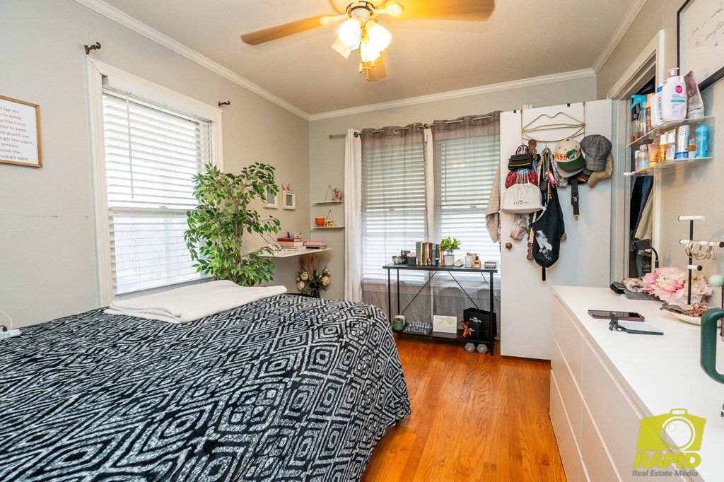 Image 16 of property listing at 306 N Garrett St, San Angelo, TX 76901