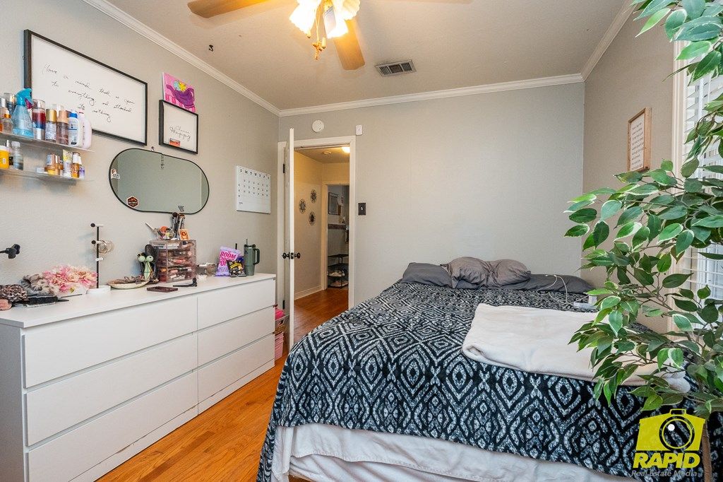 Image 17 of property listing at 306 N Garrett St, San Angelo, TX 76901