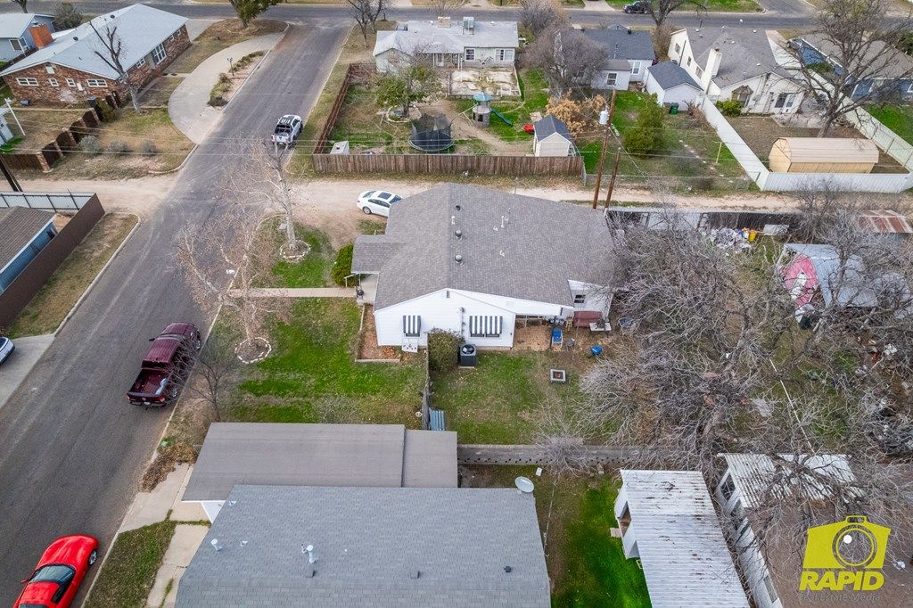 Image 30 of property listing at 306 N Garrett St, San Angelo, TX 76901